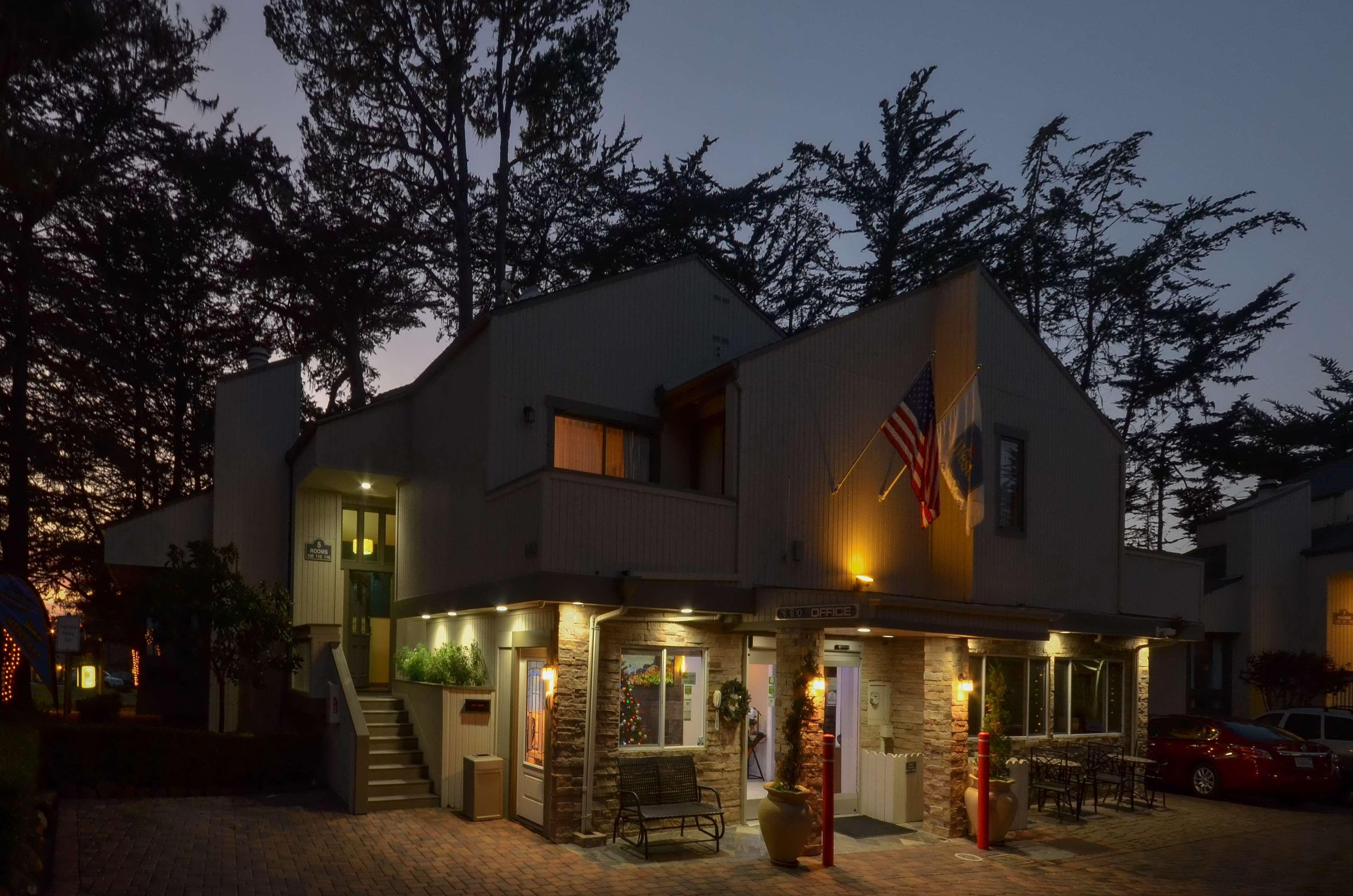 Best Western The Inn & Suites Pacific Grove Exteriér fotografie