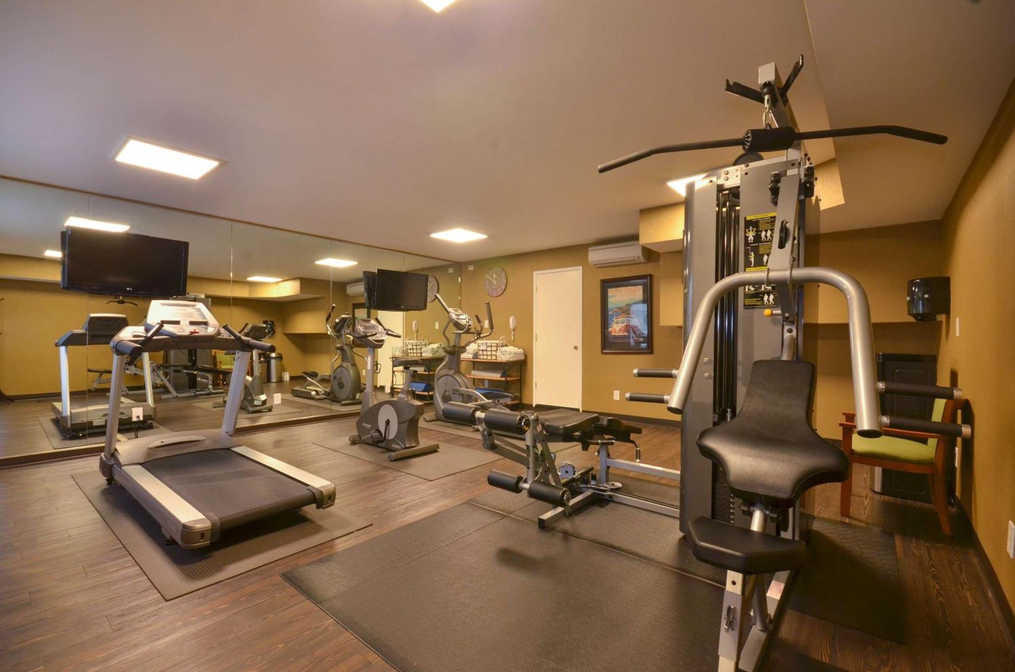 Best Western The Inn & Suites Pacific Grove Exteriér fotografie